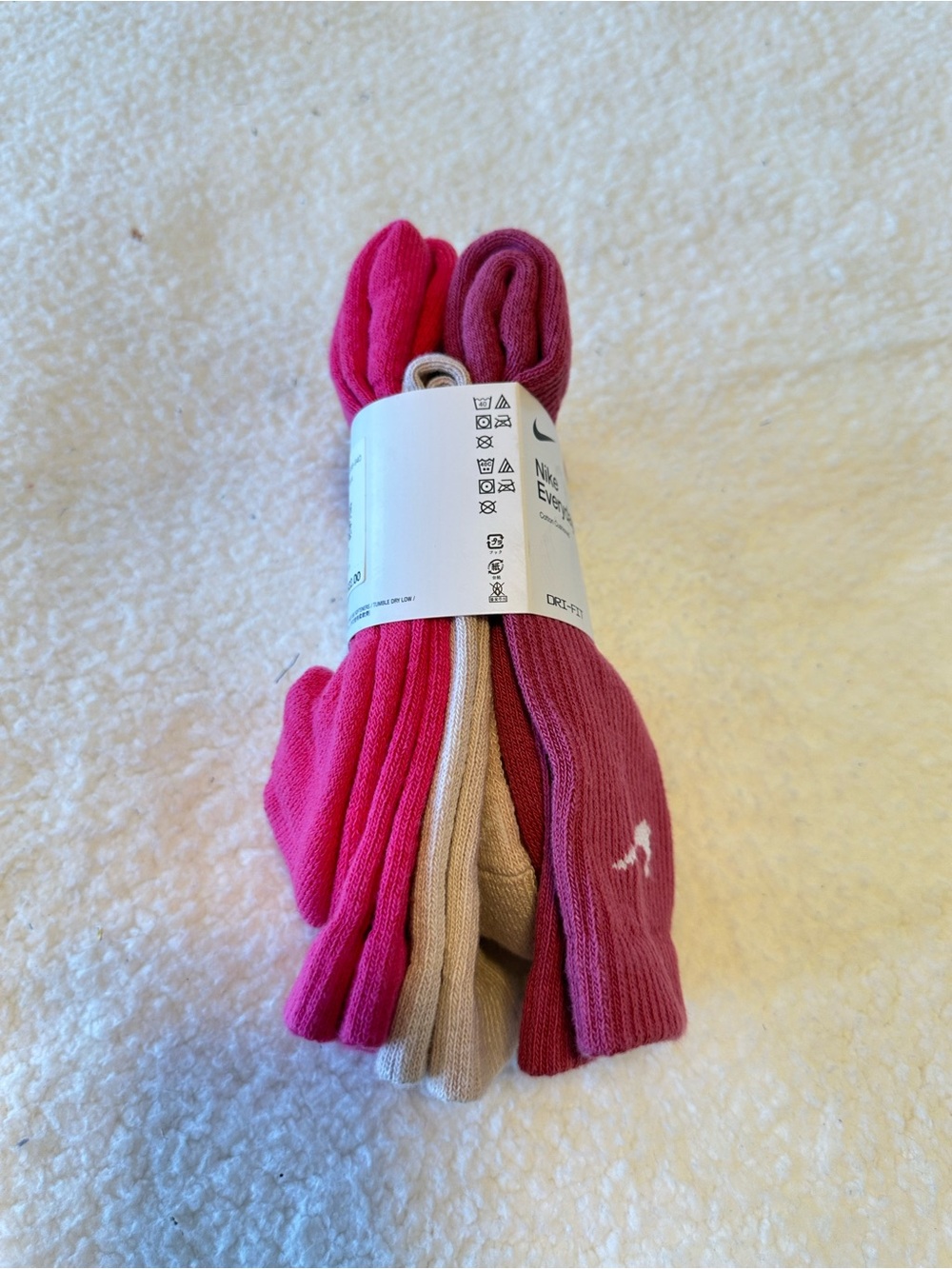 Nike Everyday Plus Socks - Picture 2 of 11